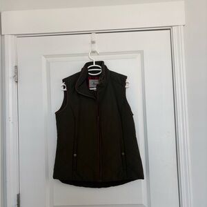 Bass Dark Green Quilted Vest